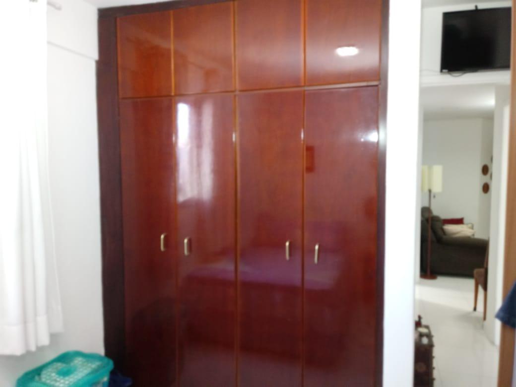 Apartamento à venda com 1 quarto, 42m² - Foto 15