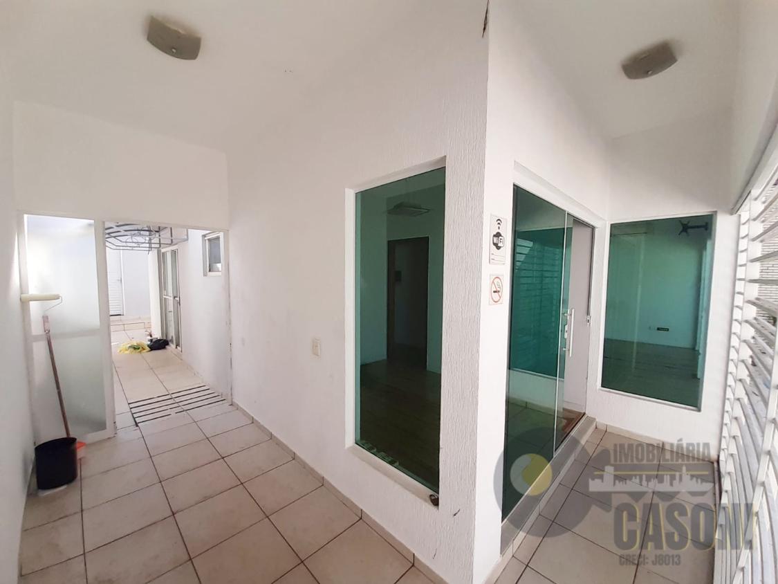 Casa à venda com 2 quartos, 300m² - Foto 10