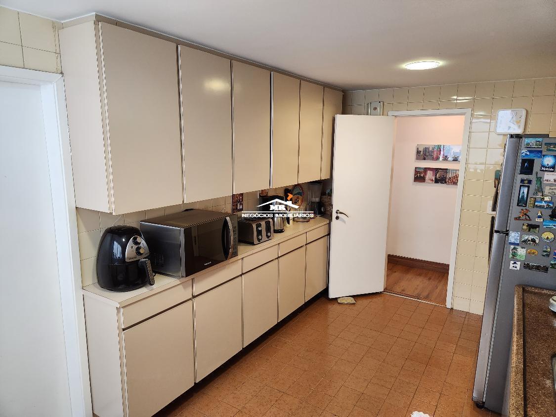 Apartamento à venda com 2 quartos, 90m² - Foto 17