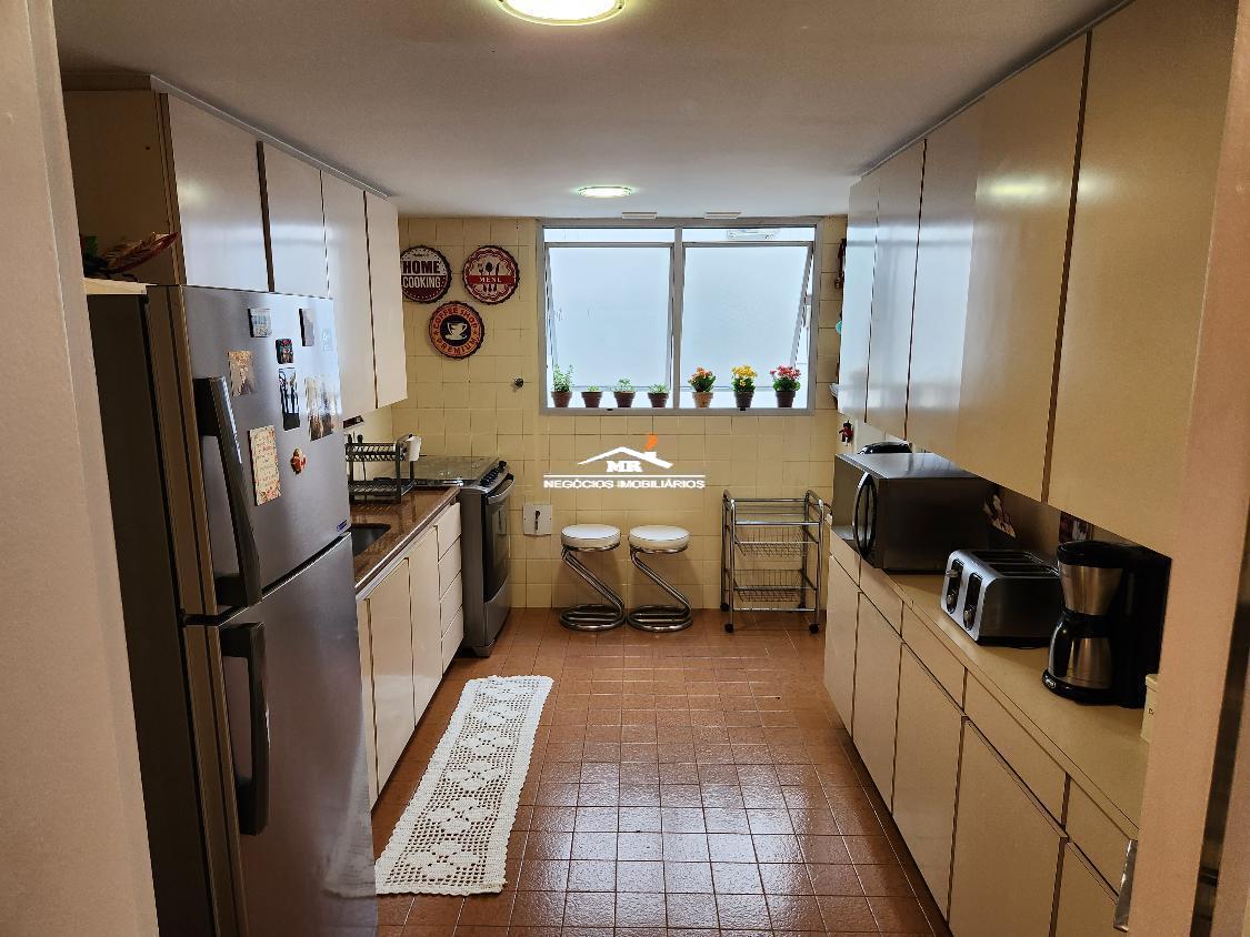 Apartamento à venda com 2 quartos, 90m² - Foto 16