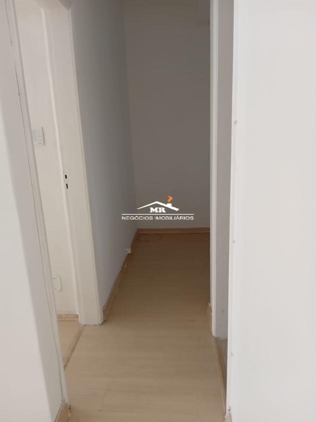 Apartamento à venda com 1 quarto, 50m² - Foto 8