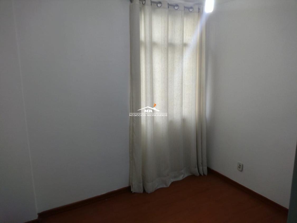 Apartamento à venda com 3 quartos, 108m² - Foto 12