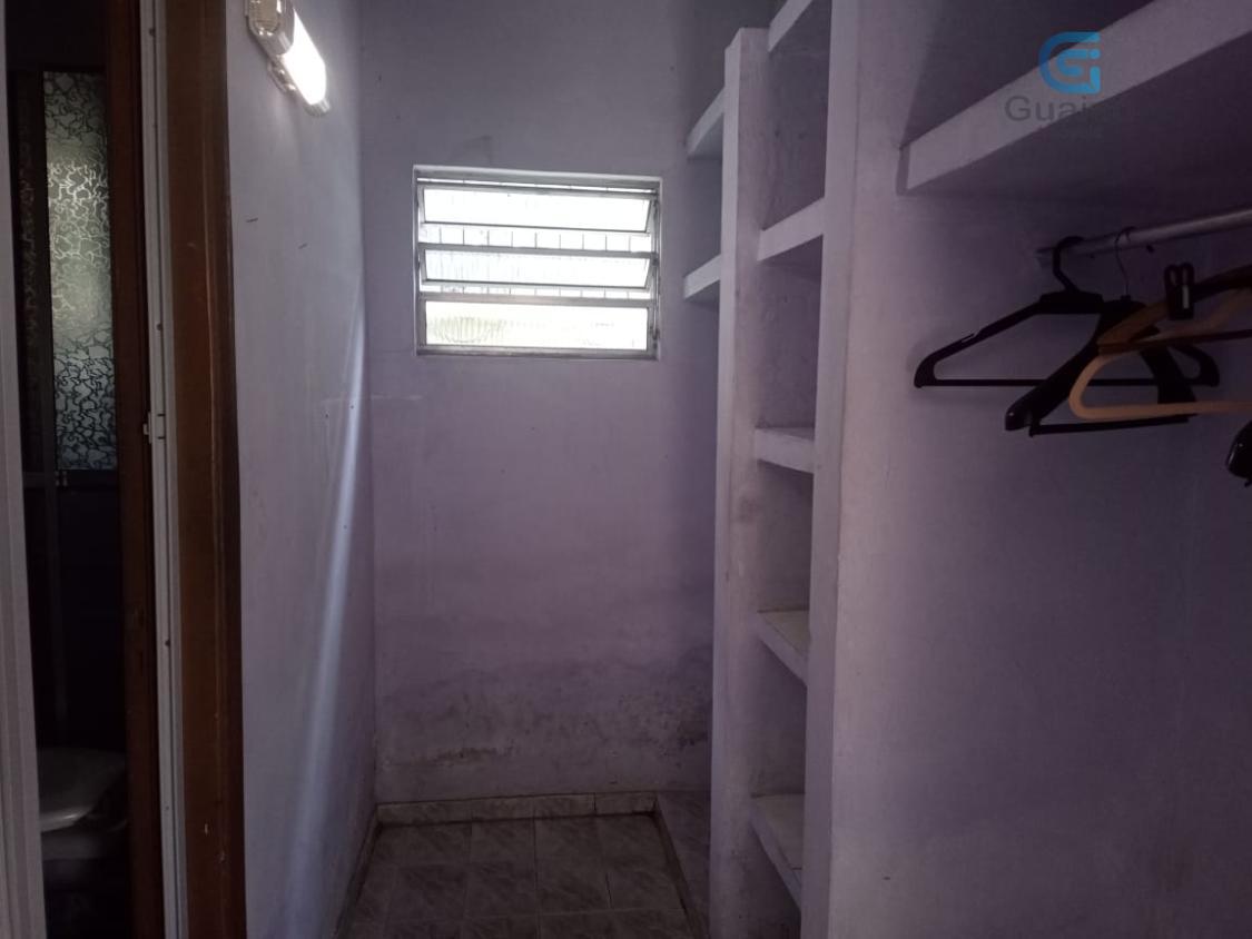 Casa à venda com 6 quartos, 290m² - Foto 8