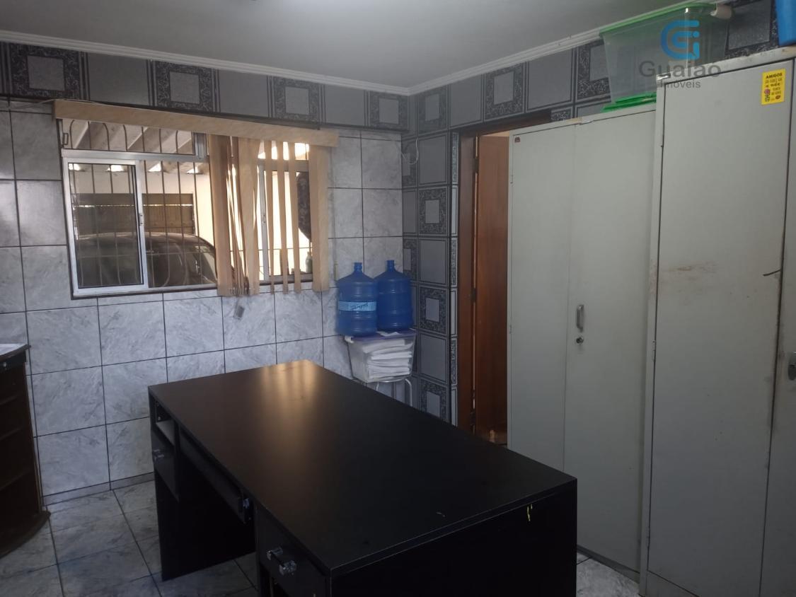 Casa à venda com 6 quartos, 290m² - Foto 9