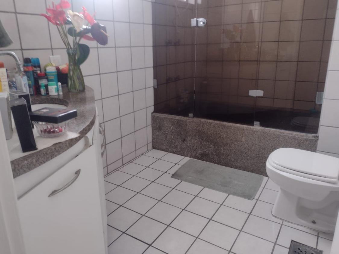 Apartamento à venda com 4 quartos, 162m² - Foto 25