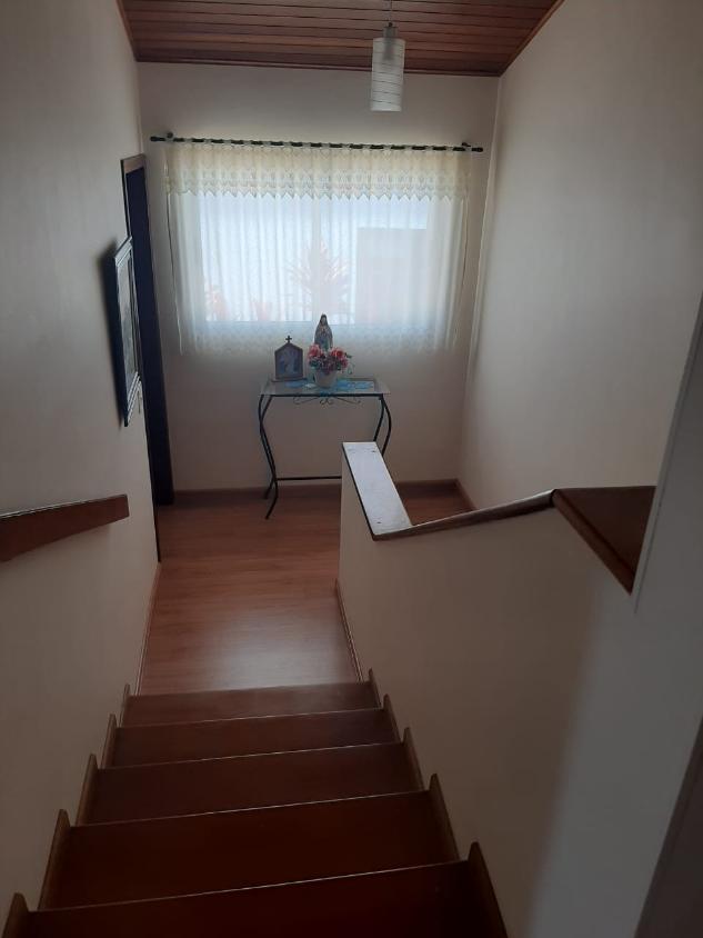 Casa de Condomínio à venda com 4 quartos, 300m² - Foto 5