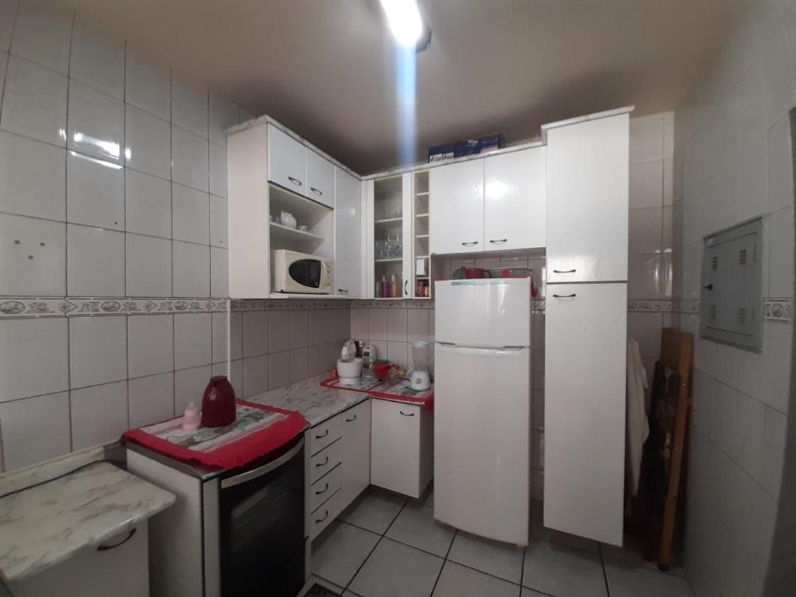 Apartamento à venda com 3 quartos, 94m² - Foto 8