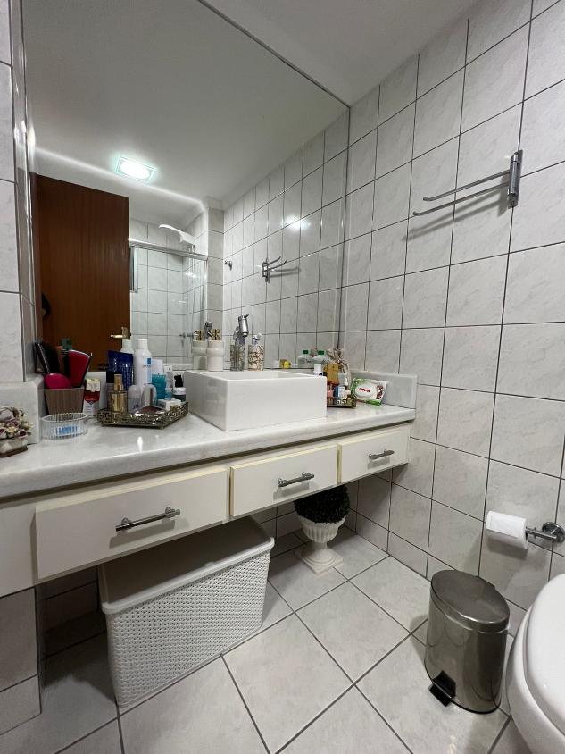 Apartamento à venda com 2 quartos, 72m² - Foto 7