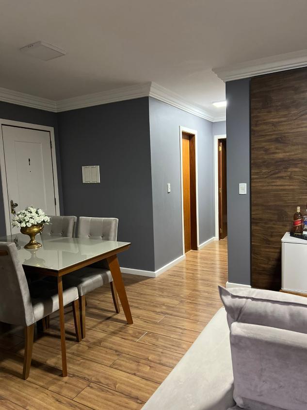 Apartamento à venda com 2 quartos, 72m² - Foto 4