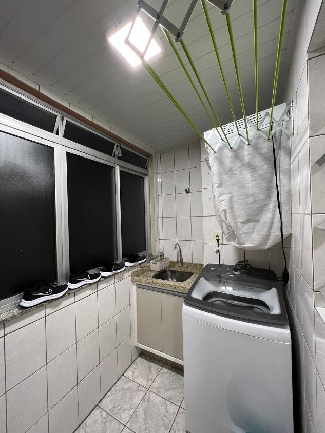 Apartamento à venda com 2 quartos, 72m² - Foto 11