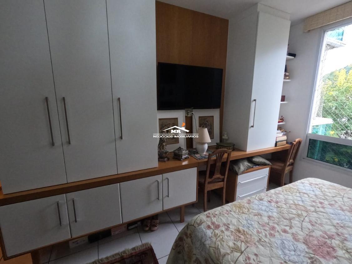 Apartamento à venda com 2 quartos, 92m² - Foto 8