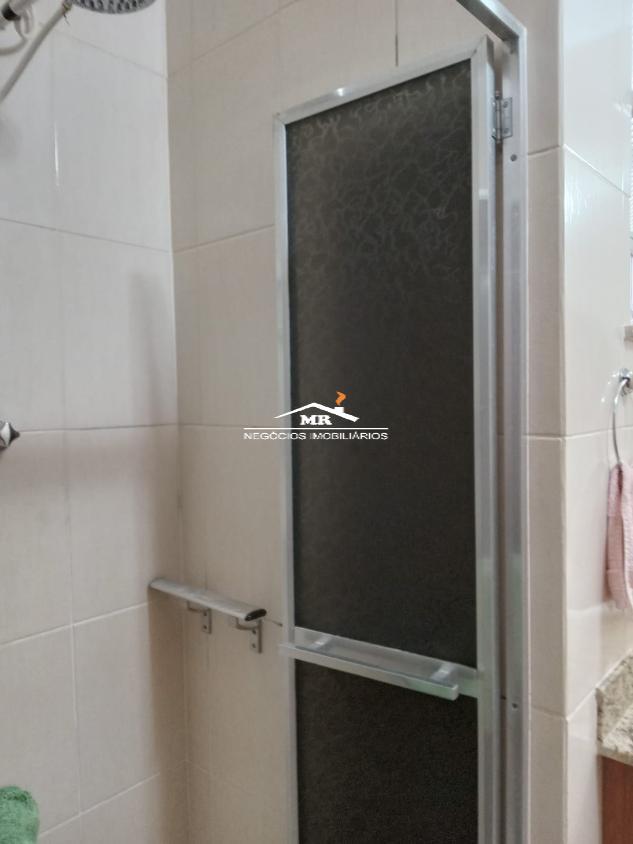 Apartamento à venda com 2 quartos, 84m² - Foto 10