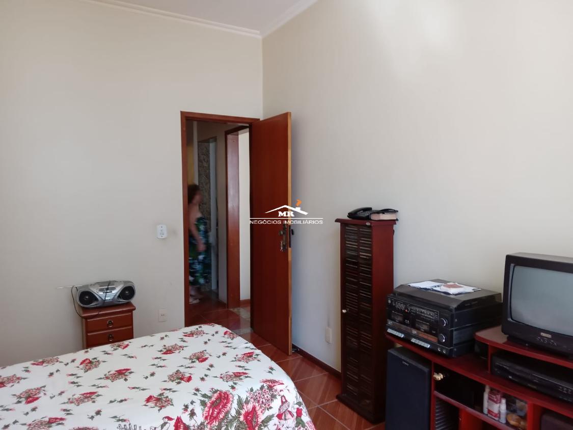 Apartamento à venda com 2 quartos, 84m² - Foto 3