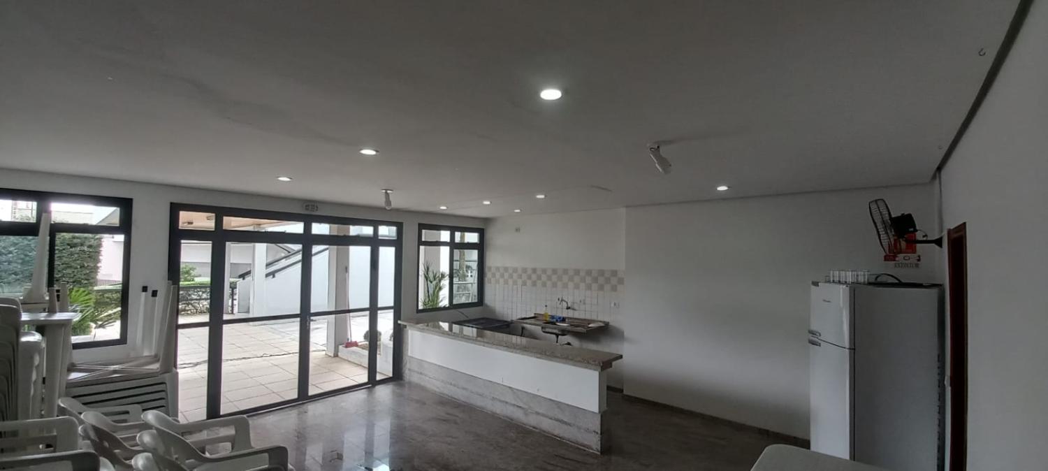 Apartamento à venda com 2 quartos, 68m² - Foto 20