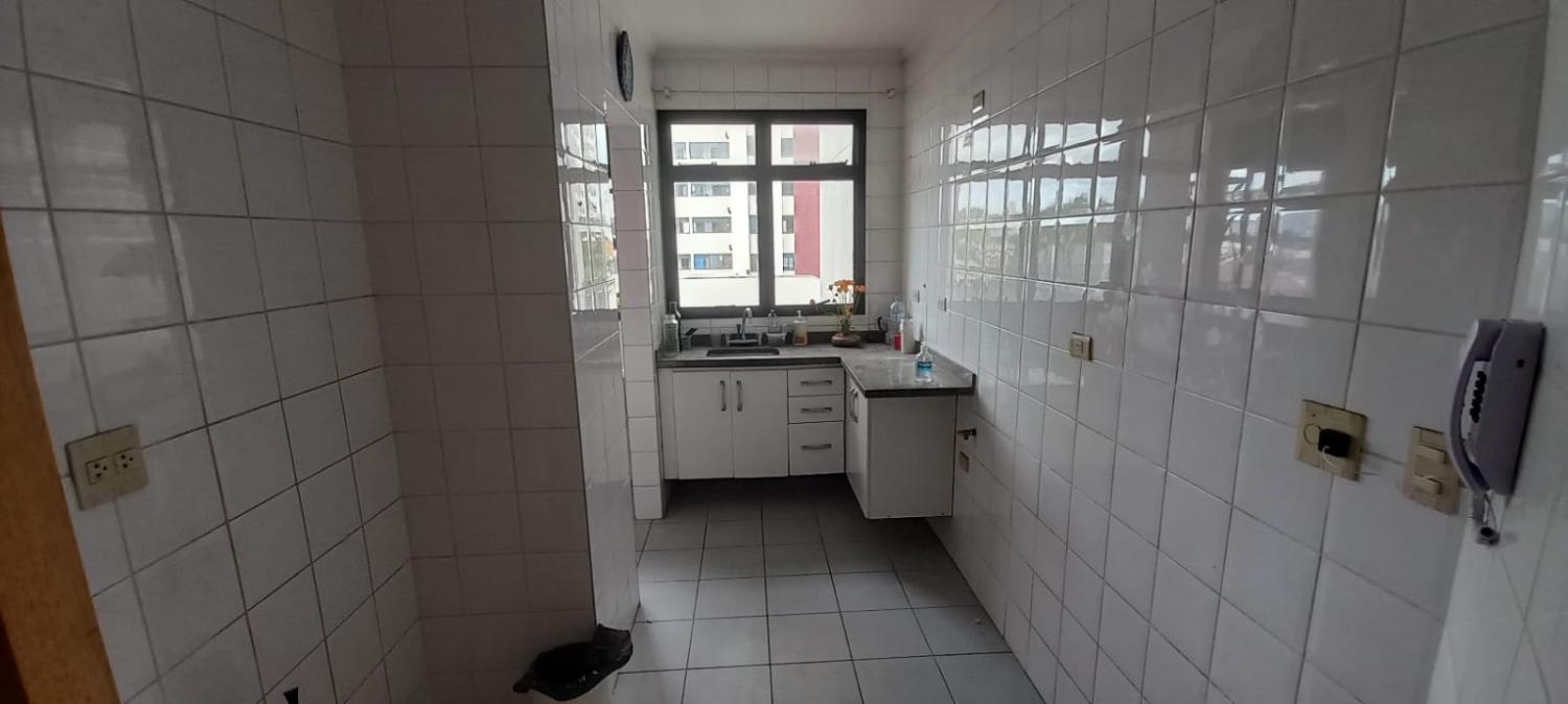 Apartamento à venda com 2 quartos, 68m² - Foto 6