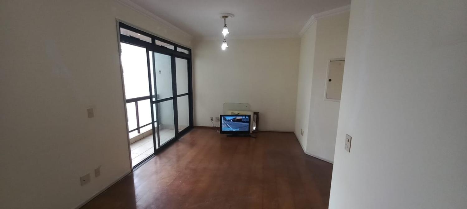 Apartamento à venda com 2 quartos, 68m² - Foto 2