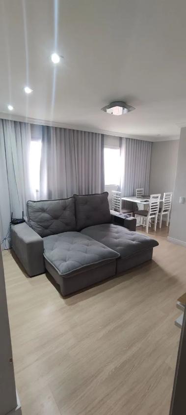 Apartamento à venda com 3 quartos, 83m² - Foto 2