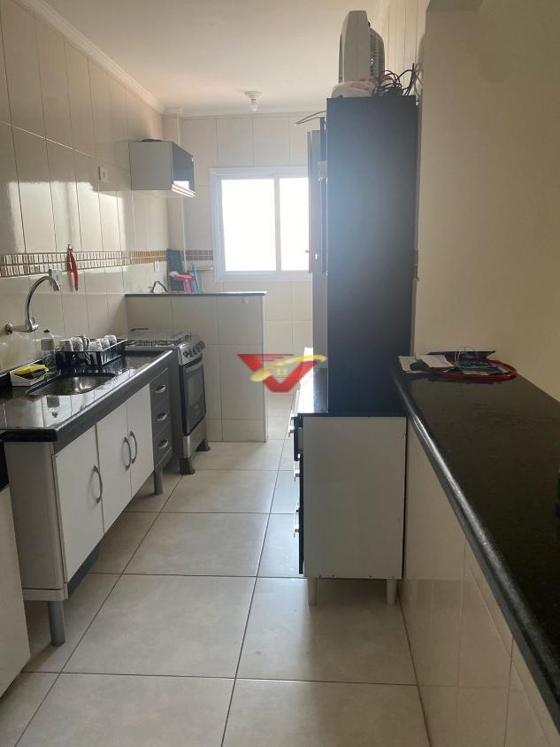 Apartamento à venda com 2 quartos, 69m² - Foto 2