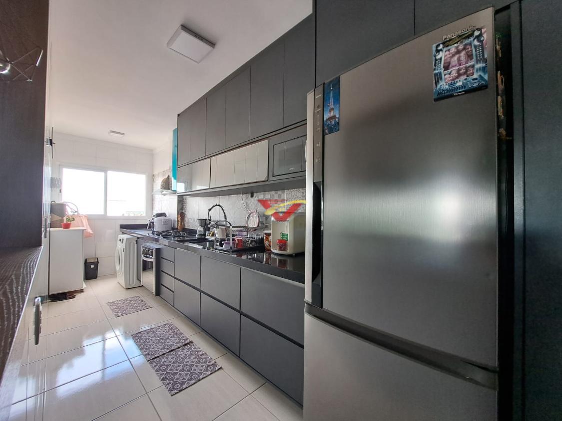 Apartamento à venda com 2 quartos, 73m² - Foto 9