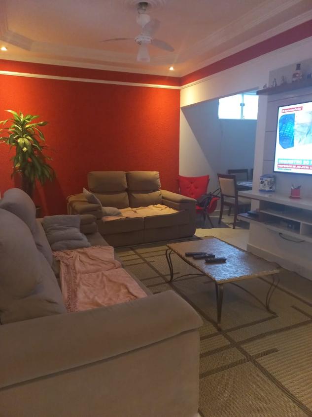 Sobrado à venda com 3 quartos, 110m² - Foto 1