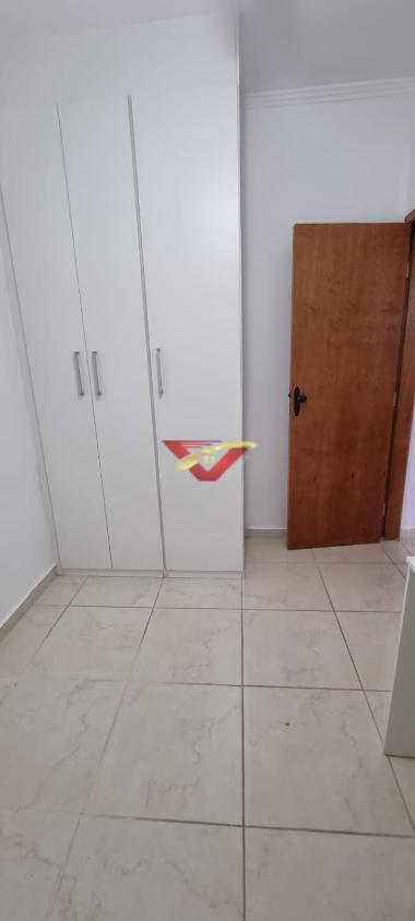 Sobrado à venda com 2 quartos, 65m² - Foto 4