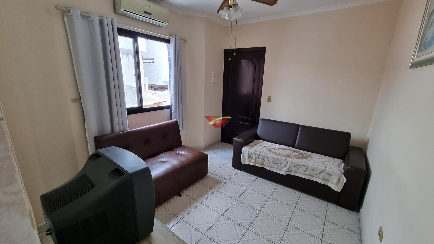 Apartamento à venda com 1 quarto, 50m² - Foto 4