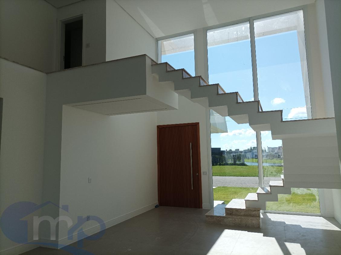 Casa de Condomínio à venda com 4 quartos, 330m² - Foto 5