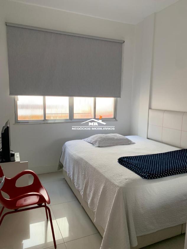 Apartamento à venda com 2 quartos, 70m² - Foto 19