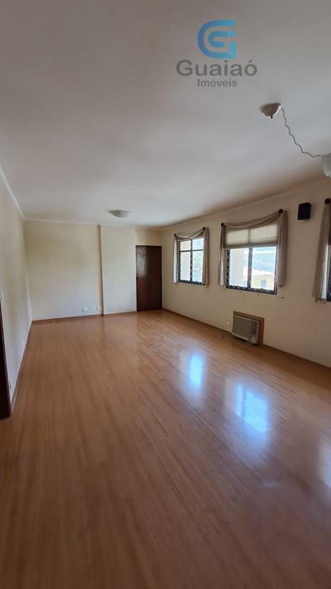 Apartamento à venda com 3 quartos, 127m² - Foto 2