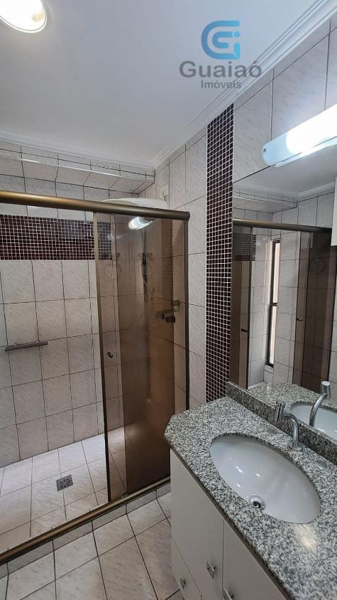 Apartamento à venda com 3 quartos, 127m² - Foto 19