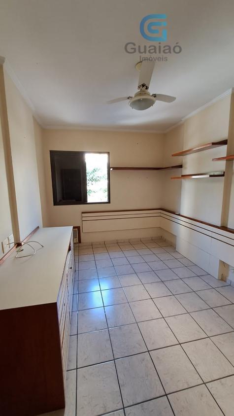 Apartamento à venda com 3 quartos, 127m² - Foto 10