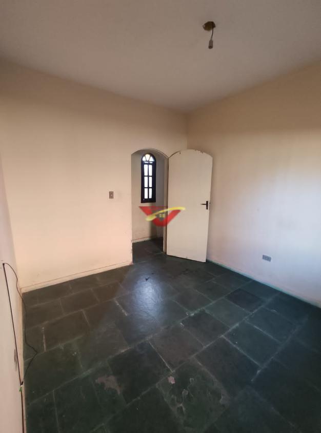 Casa à venda com 4 quartos, 260m² - Foto 7