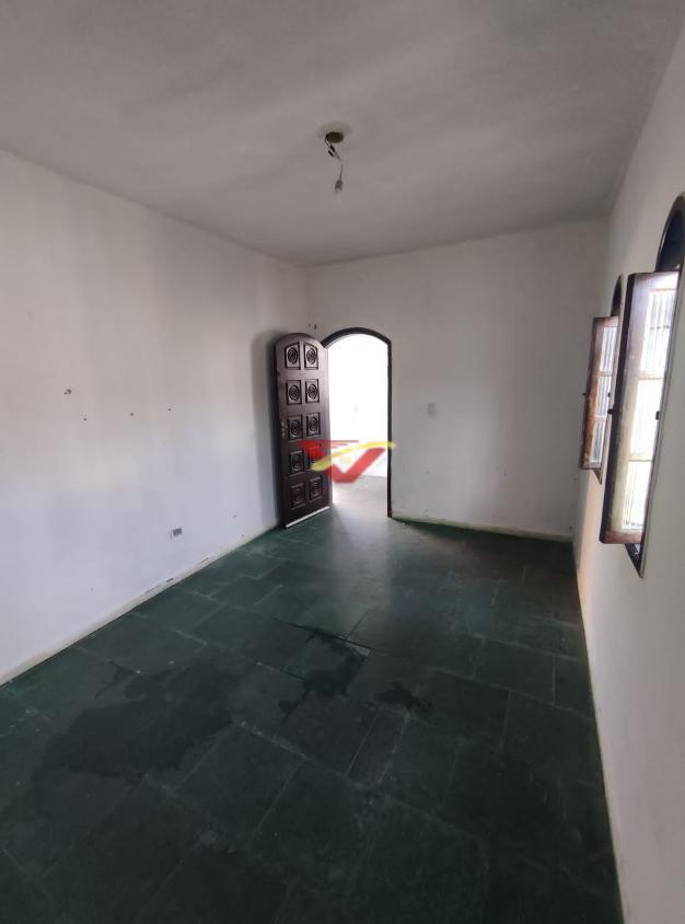 Casa à venda com 4 quartos, 260m² - Foto 15