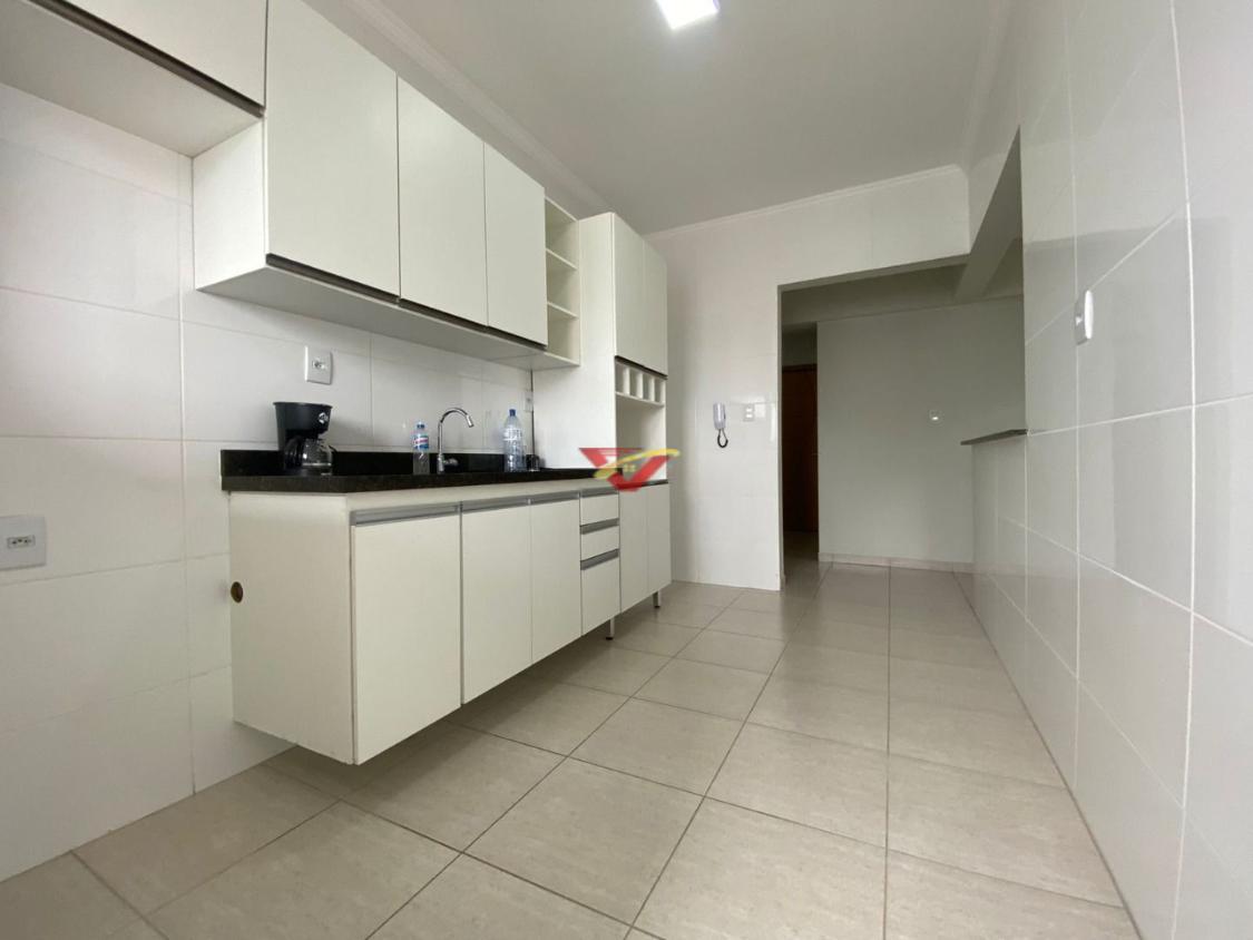 Apartamento à venda com 2 quartos, 74m² - Foto 11