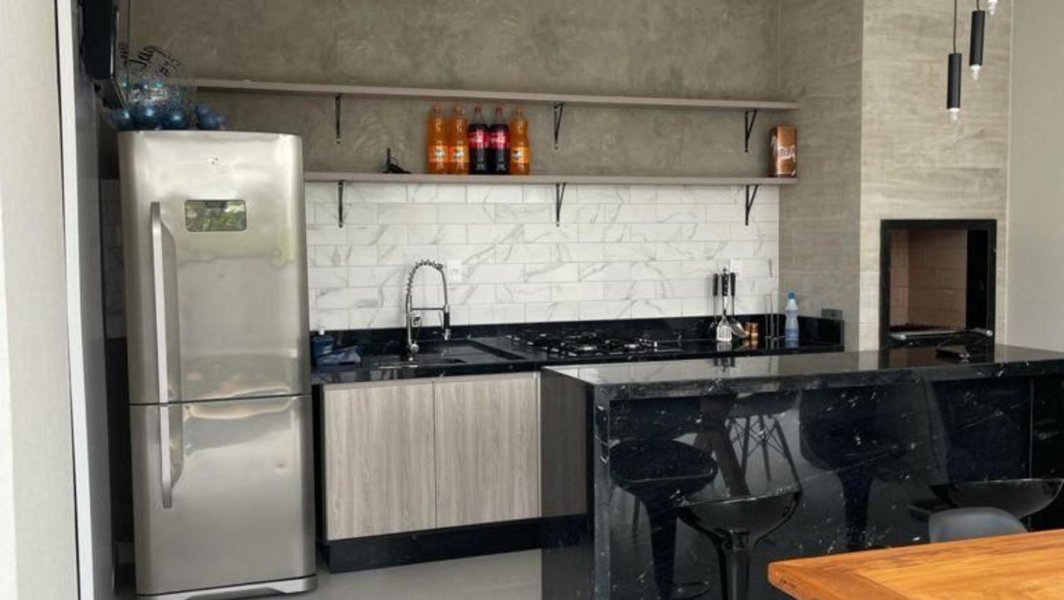 Casa de Condomínio à venda com 3 quartos, 220m² - Foto 18