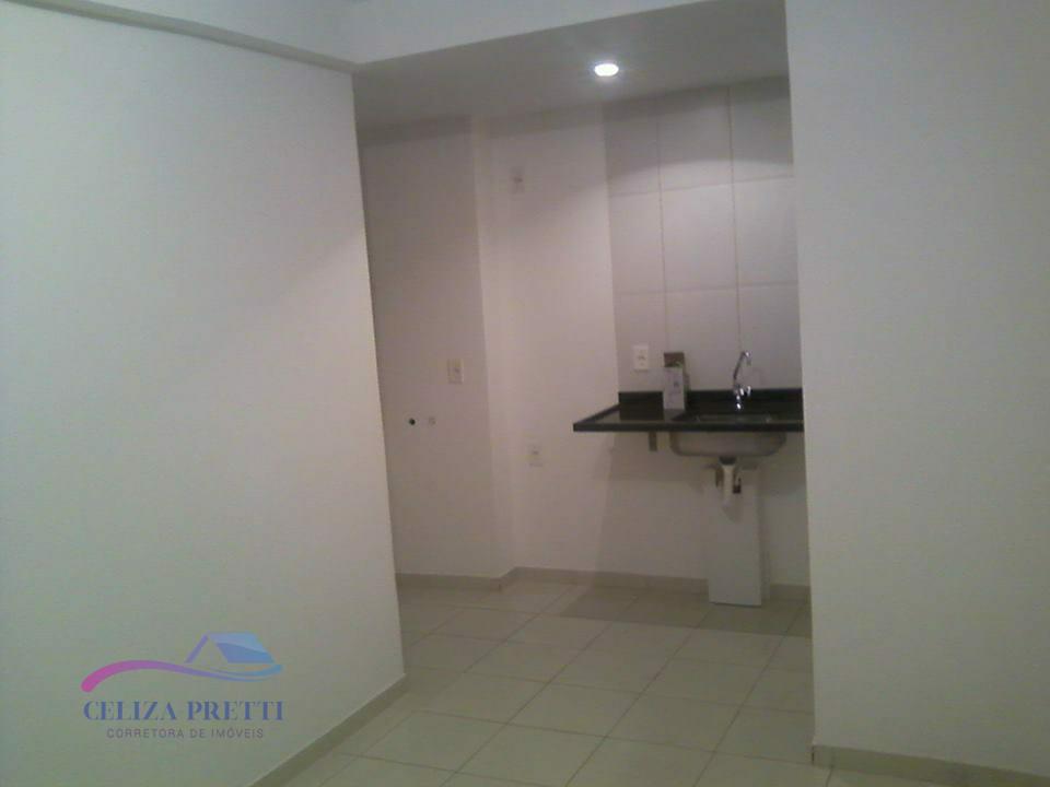 Apartamento à venda com 2 quartos, 45m² - Foto 10