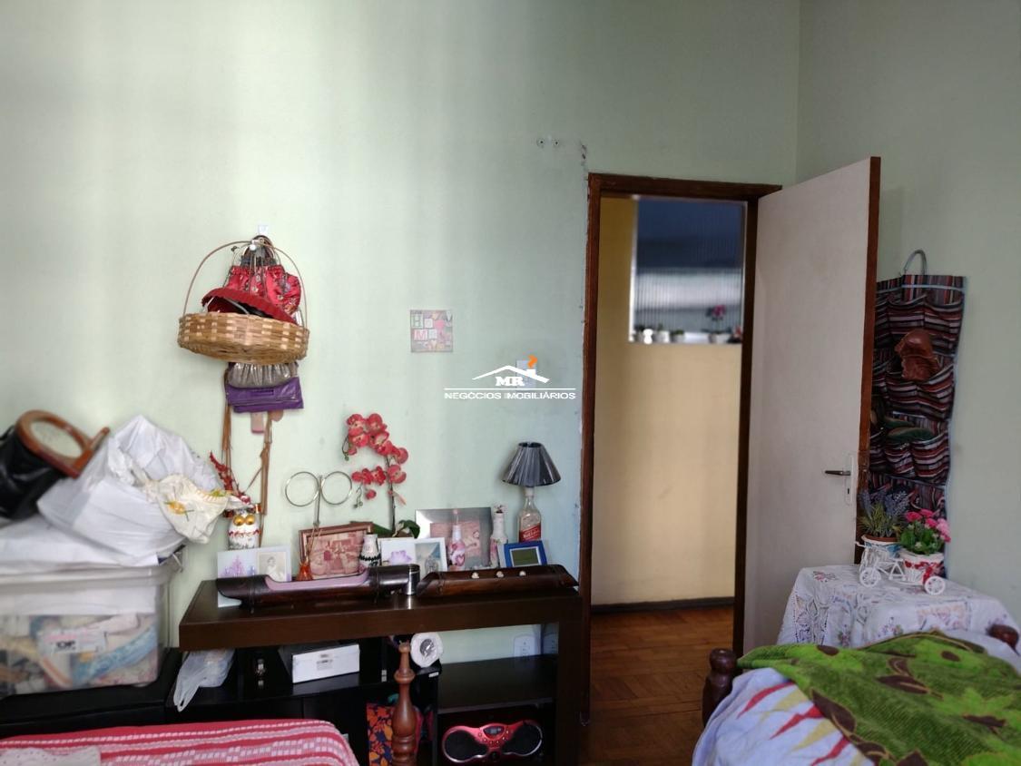 Apartamento à venda com 3 quartos, 130m² - Foto 11