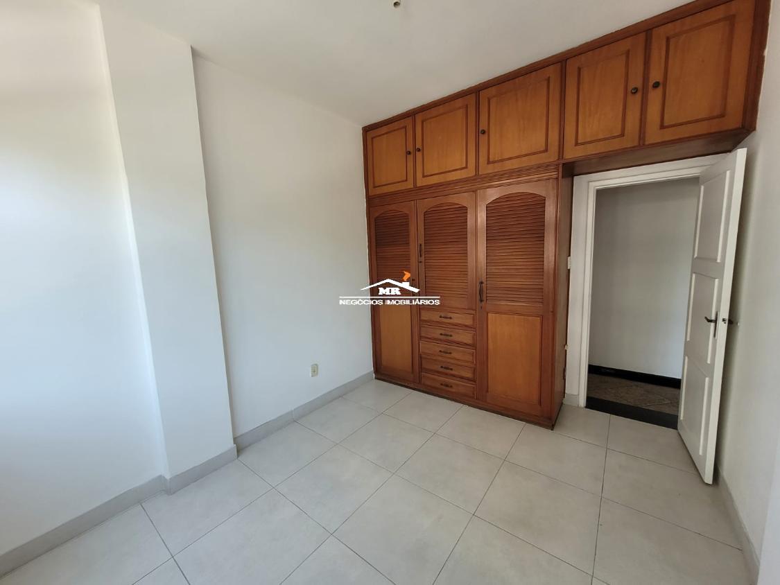 Apartamento à venda com 3 quartos, 120m² - Foto 7