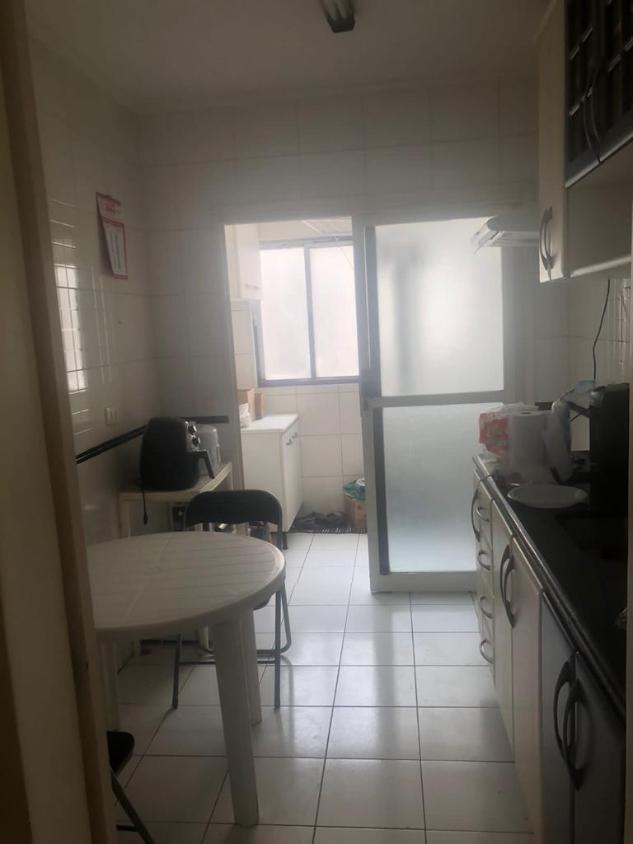 Apartamento à venda com 3 quartos, 78m² - Foto 2