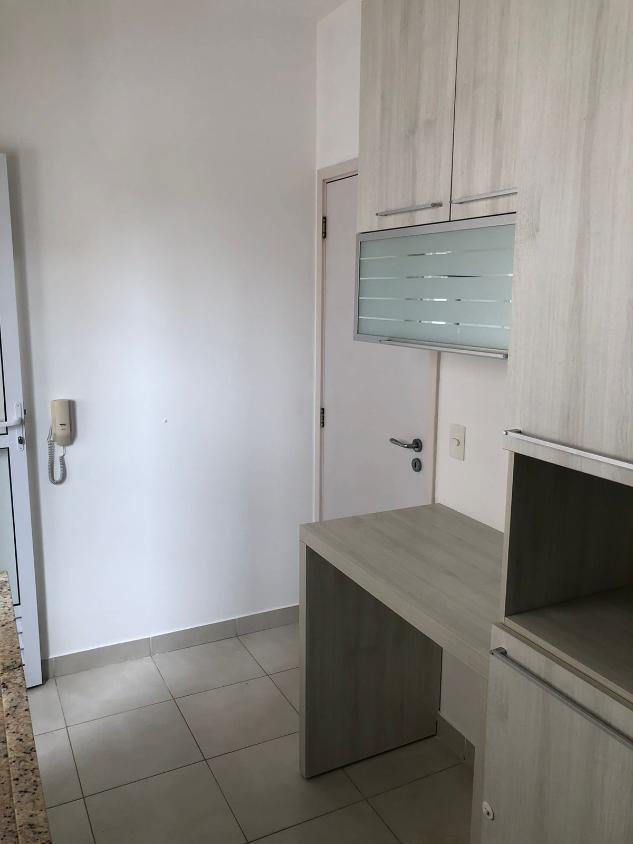 Apartamento à venda com 3 quartos, 80m² - Foto 25