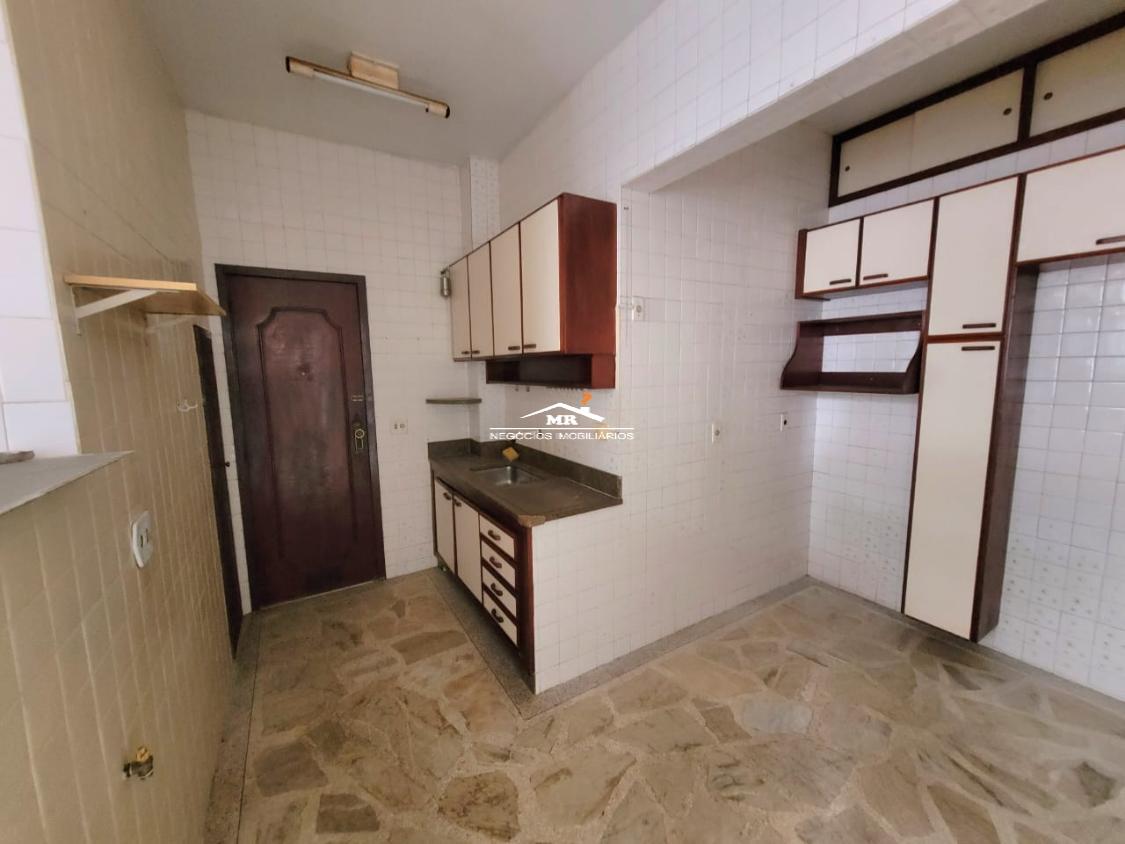 Apartamento à venda com 3 quartos, 110m² - Foto 19