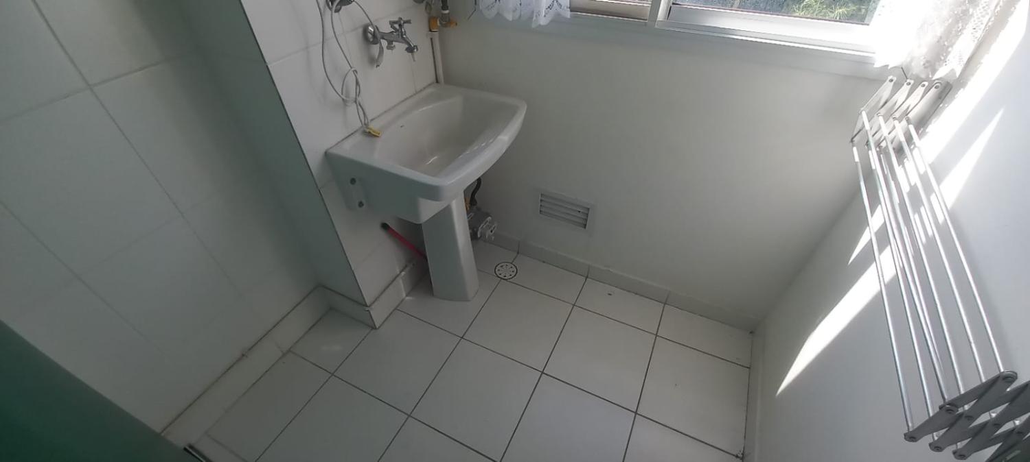 Apartamento à venda com 2 quartos, 61m² - Foto 8