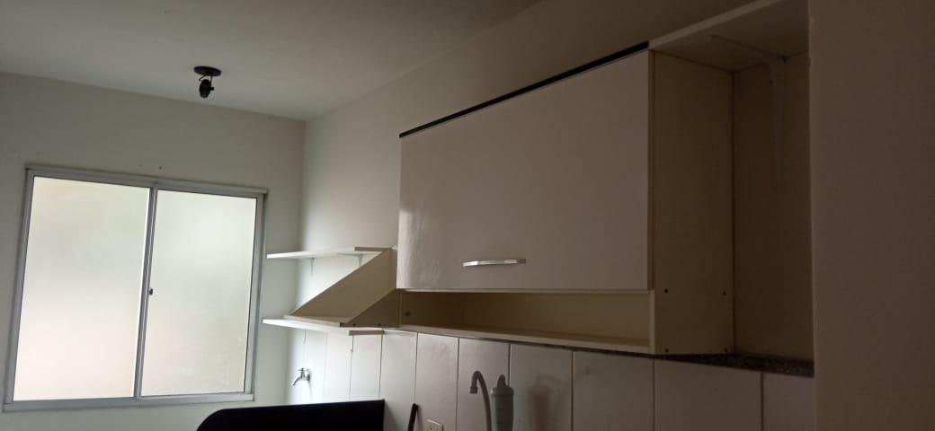 Apartamento para alugar com 3 quartos, 60m² - Foto 2