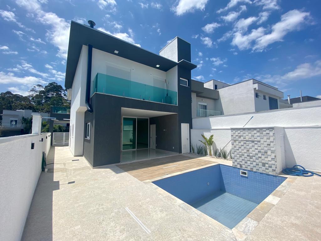 Casa à venda com 3 quartos, 250m² - Foto 3