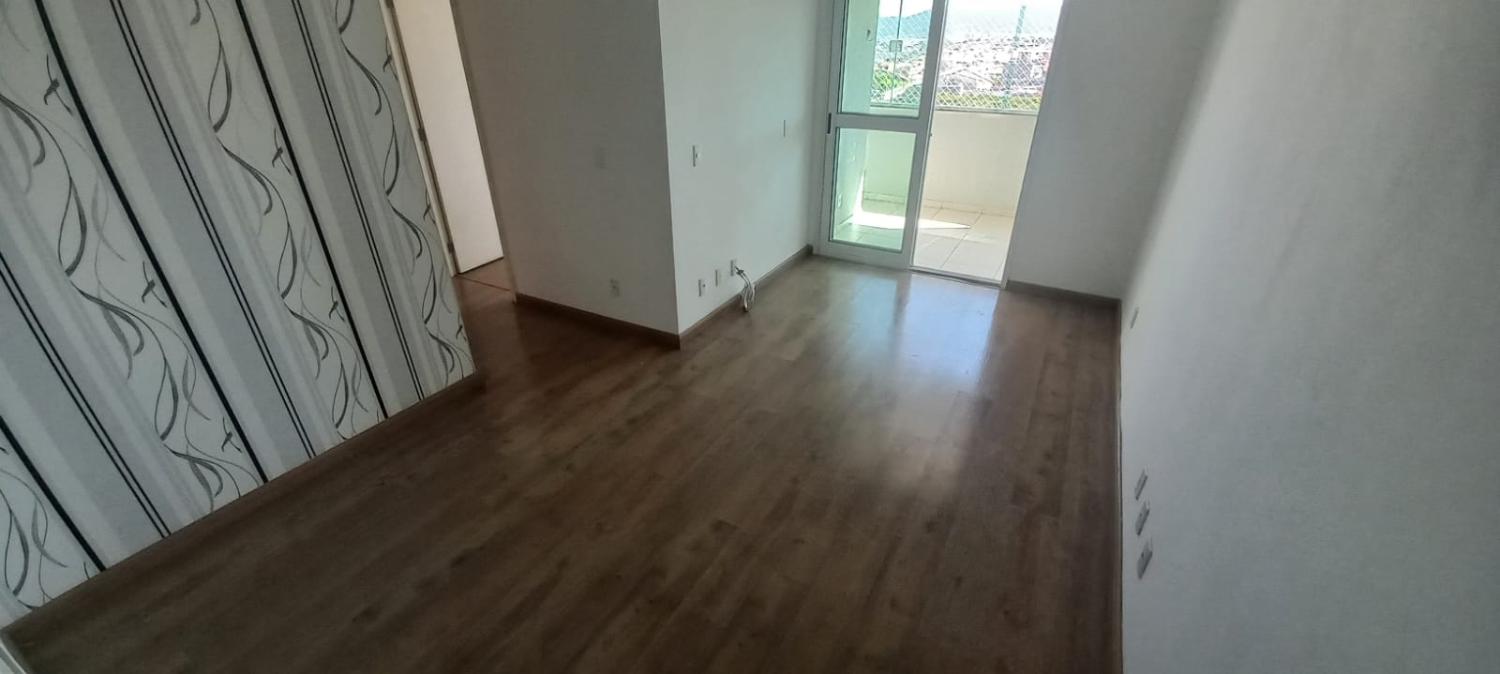 Apartamento à venda com 3 quartos, 74m² - Foto 4