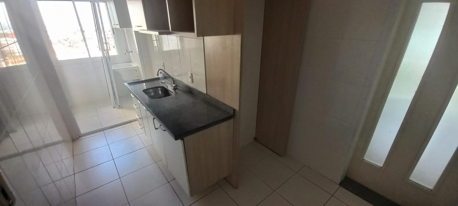 Apartamento à venda com 3 quartos, 74m² - Foto 8