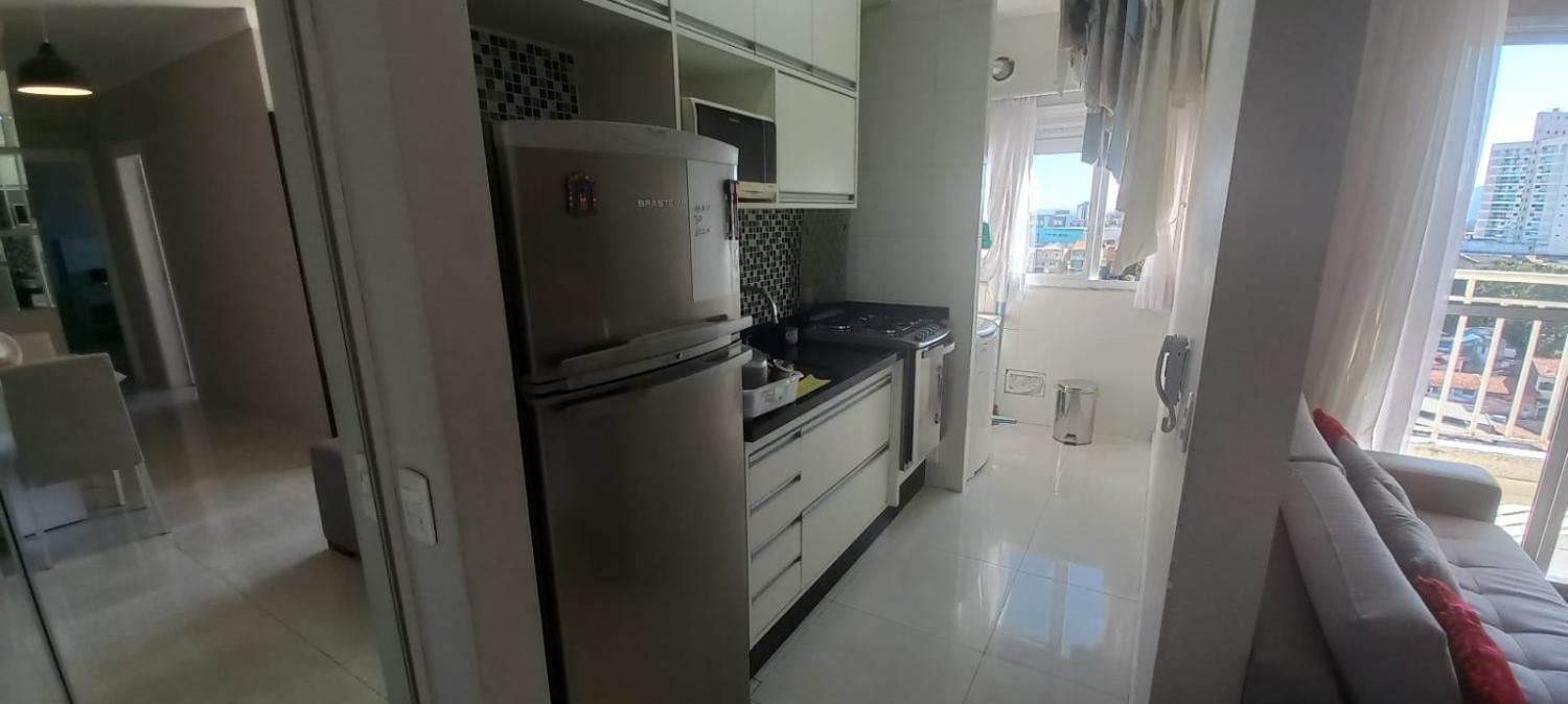 Apartamento à venda com 2 quartos, 63m² - Foto 5