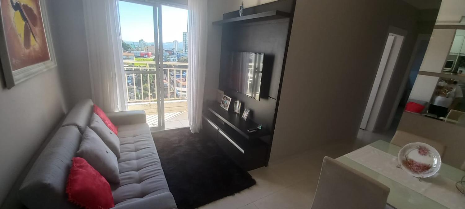 Apartamento à venda com 2 quartos, 63m² - Foto 1