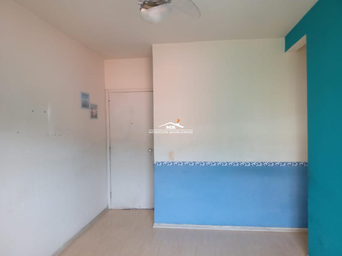 Apartamento à venda com 2 quartos, 60m² - Foto 1