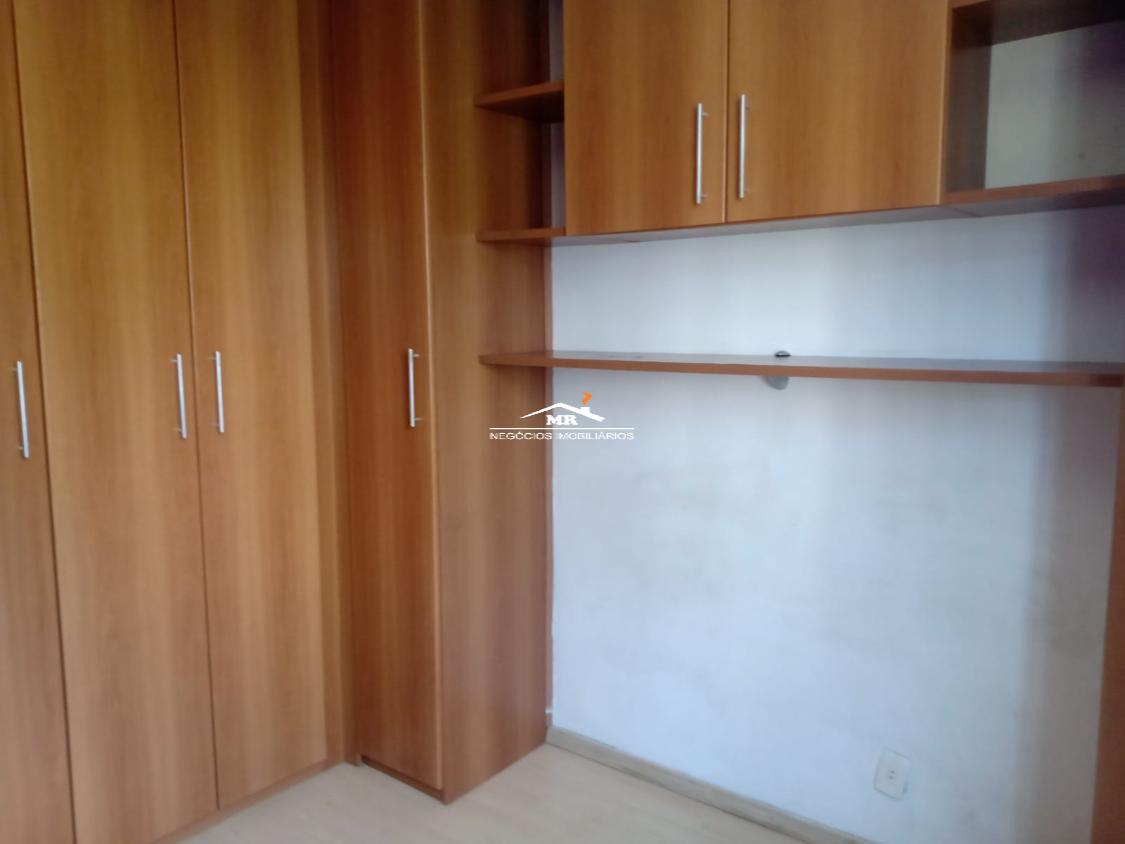 Apartamento à venda com 2 quartos, 60m² - Foto 6